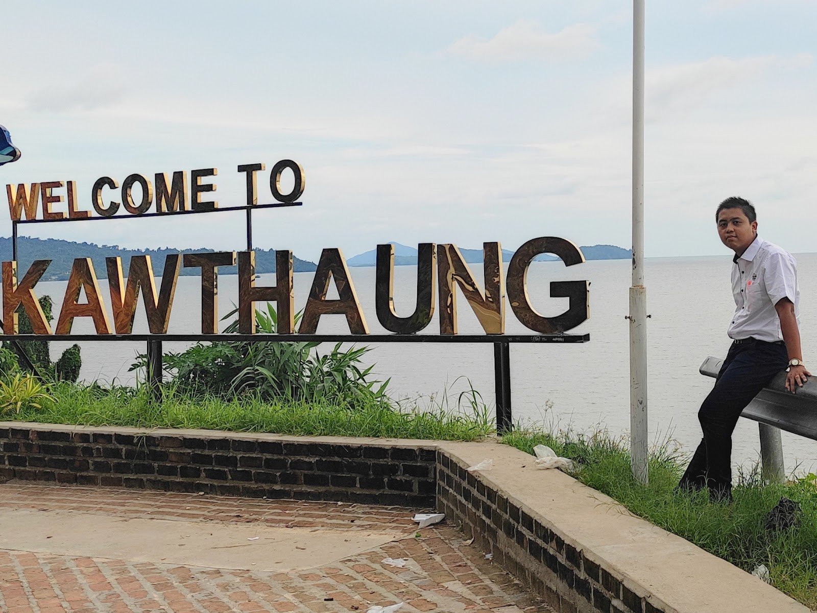 Zaw Min Oo at Kawthaung during his Grand Royal Group field journey